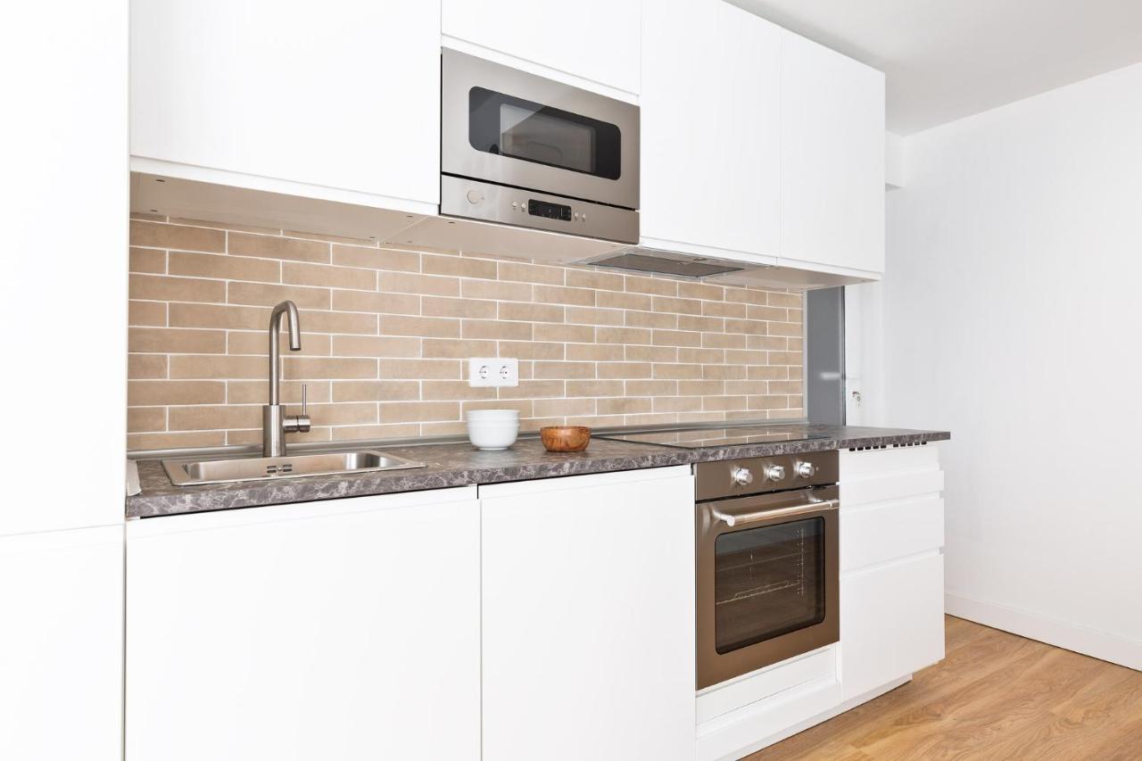 Wow Apartments By Olala Homes L'Hospitalet de Llobregat Exterior foto