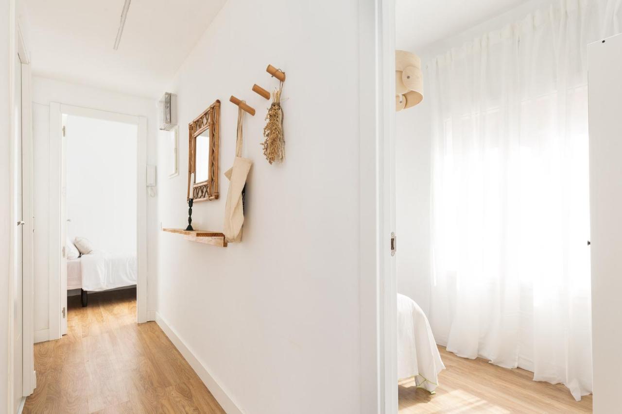Wow Apartments By Olala Homes L'Hospitalet de Llobregat Exterior foto